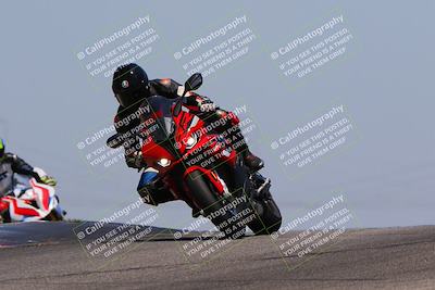 media/May-22-2023-Fastrack Riders (Mon) [[ae7626d9d8]]/Level 2/1230pm (Outside Grapevine)/